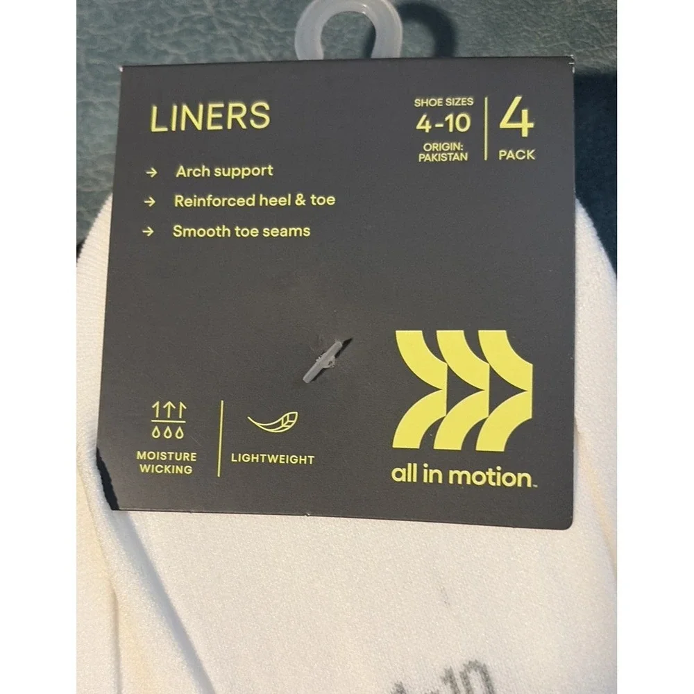 All In Motion Women Liner Socks Size 4-10 Black/White - 4 Pack